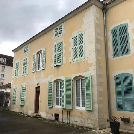 Apartment La Parenthese - Ideal Couple - Lumineux Et Bar-sur-Aube